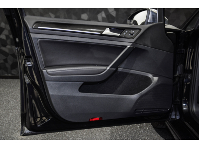 Volkswagen Golf R 7R 4 Motion