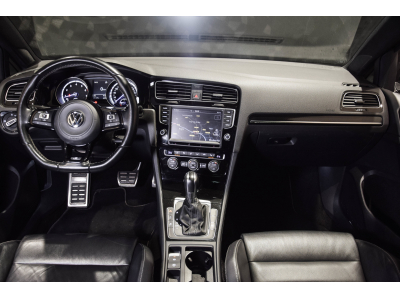 Volkswagen Golf R 7R 4 Motion