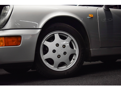 Porsche 911 964 Carrera 4 Coupé