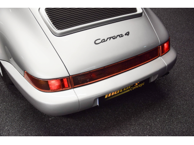 Porsche 911 964 Carrera 4 Coupé