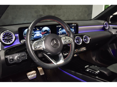 Mercedes-Benz A 200 D AMG LINE