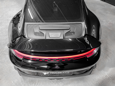Porsche 992 911/992 GT3 TOURING /BOSE/LIFT/SPORT CHR/KAMERA/VOLL...