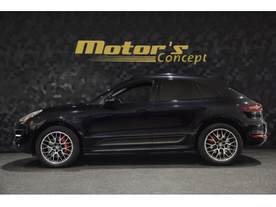 Porsche Macan Turbo