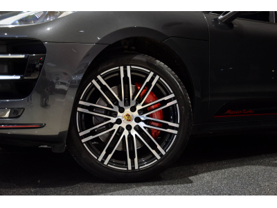 Porsche Macan Turbo Exclusive Performance Edition