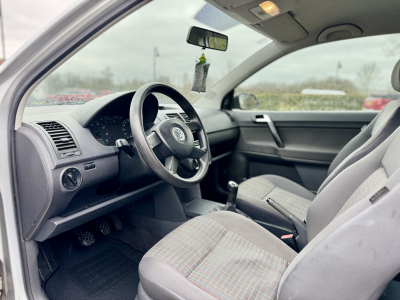 Volkswagen Polo IV 1.2 Essence