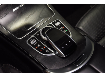 Mercedes-Benz C 63 AMG V8 Bi-Turbo