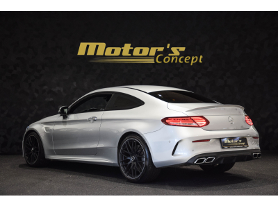 Mercedes-Benz C 63 AMG V8 Bi-Turbo