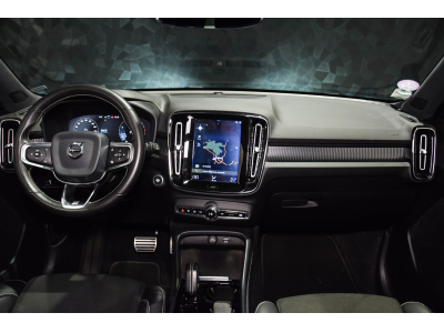 Volvo XC40 T4 R-Design