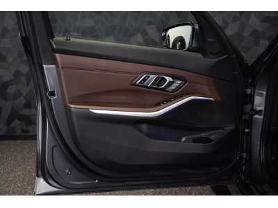 BMW 320 d Luxury