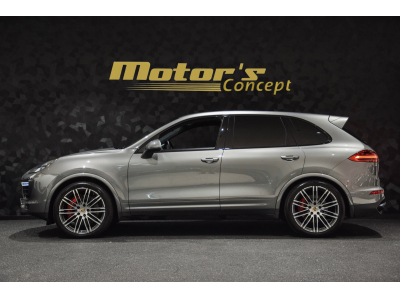 Porsche Cayenne Turbo