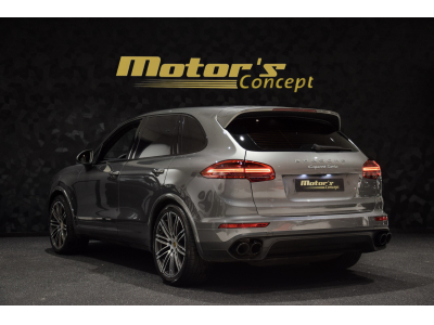 Porsche Cayenne Turbo