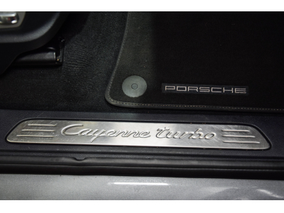 Porsche Cayenne Turbo