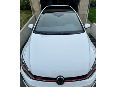 Volkswagen Golf GTi Performance 245 DSG / PANO / Dynaudio