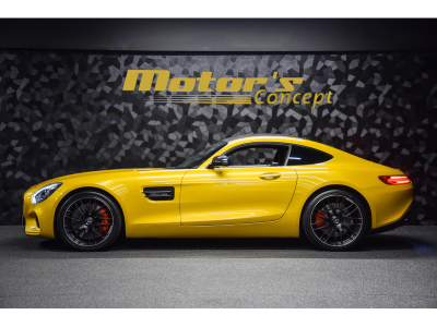 Mercedes-Benz AMG GT S V8 Bi-Turbo