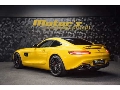Mercedes-Benz AMG GT S V8 Bi-Turbo