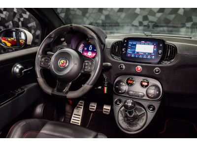 Abarth 695 Esseesse - 1 of 695
