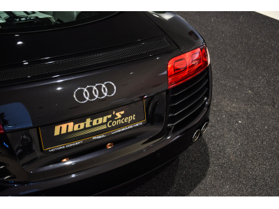 Audi R8 Coupé 4.2 V8