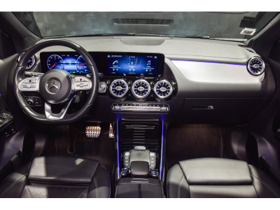 Mercedes-Benz GLA 250 e AMG LINE