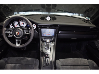 Porsche 911 991.2 Targa 4 GTS PDK