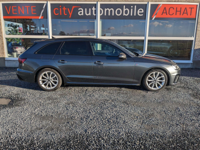 Audi A4 30 TDi S line tronic CARPLAY PANO OUV CAMERA 360