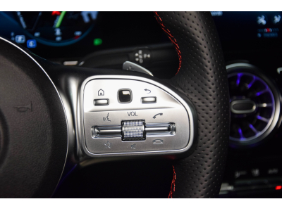 Mercedes-Benz GLA 220 d 4 MATIC AMG LINE