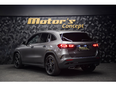 Mercedes-Benz GLA 220 d 4 MATIC AMG LINE