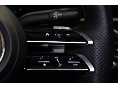 Mercedes-Benz A 200 AMG LINE