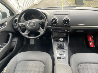 Audi A3 1.6 Limousine DIESEL 110