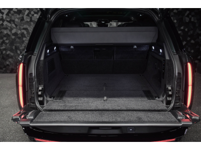Land-Rover Range Rover SV 530 LWB