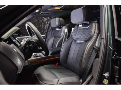 Land-Rover Range Rover SV 530 LWB