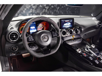 Mercedes-Benz AMG GT R V8 Bi-Turbo