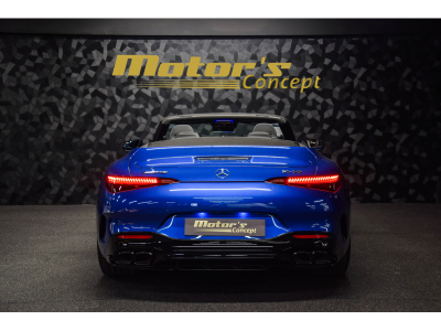 Mercedes-Benz SL 63 AMG 4 MATIC +