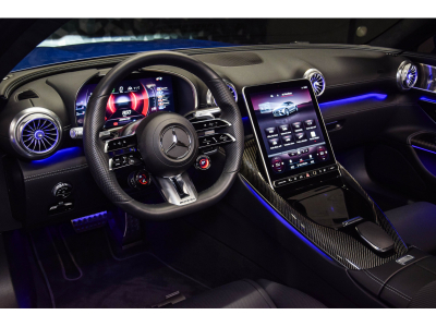 Mercedes-Benz SL 63 AMG 4 MATIC +