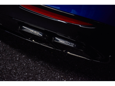 Mercedes-Benz SL 63 AMG 4 MATIC +
