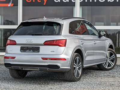 Audi Q5 40 TDI Quattro S-TRONIC S-LINE TOIT PANO OUV CARPLAY