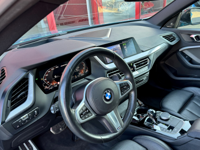 BMW M235 Gran Coupé i HARMAN KARDON HEAD UP PANO CUIR NAVI 1 HAND