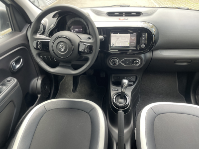 Renault Twingo E-TECH 100% ELECTRIC 31 kW (puissance net 60 kW) 42 CV