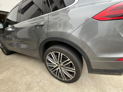 Porsche Cayenne 16 - II (2) 4.1 TD 385 S TIPTRONIC - Diesel - Boîte automatique - Toit pano