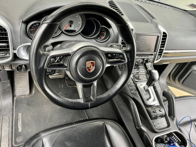 Porsche Cayenne 16 - II (2) 4.1 TD 385 S TIPTRONIC - Diesel - Boîte automatique - Toit pano