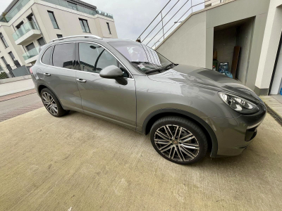 Porsche Cayenne 16 - II (2) 4.1 TD 385 S TIPTRONIC - Diesel - Boîte automatique - Toit pano