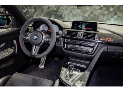 BMW M4 F82 GTS / 1 OF 700