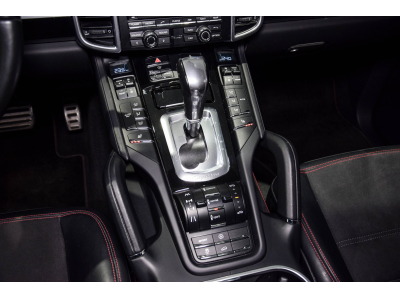 Porsche Cayenne GTS