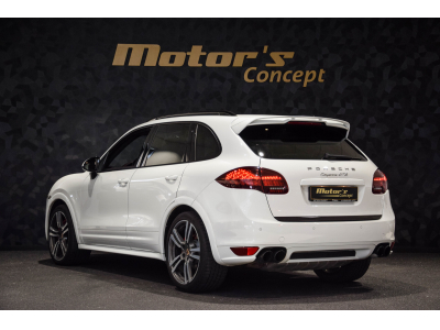 Porsche Cayenne GTS