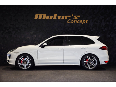 Porsche Cayenne GTS