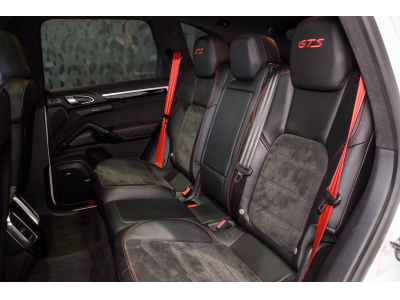 Porsche Cayenne GTS