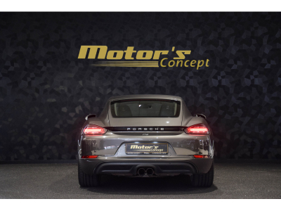 Porsche 718 Cayman PDK
