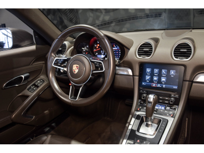 Porsche 718 Cayman PDK