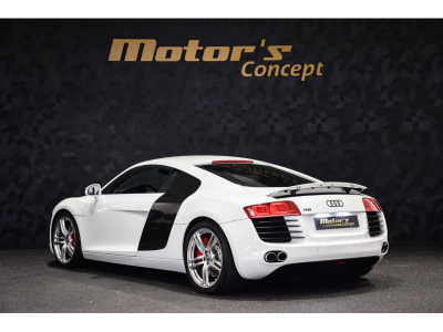 Audi R8 Coupé 4.2 V8