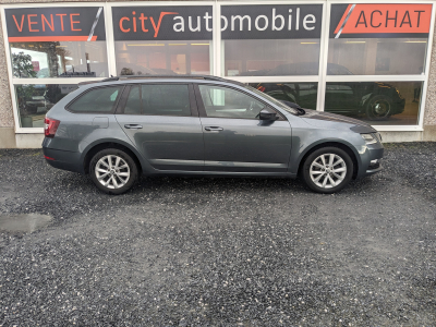Skoda Octavia 1.6 TDI AMBITION GPS CARPLAY SIEGES CHAUFF