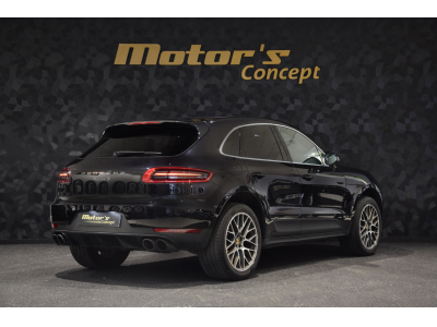 Porsche Macan S